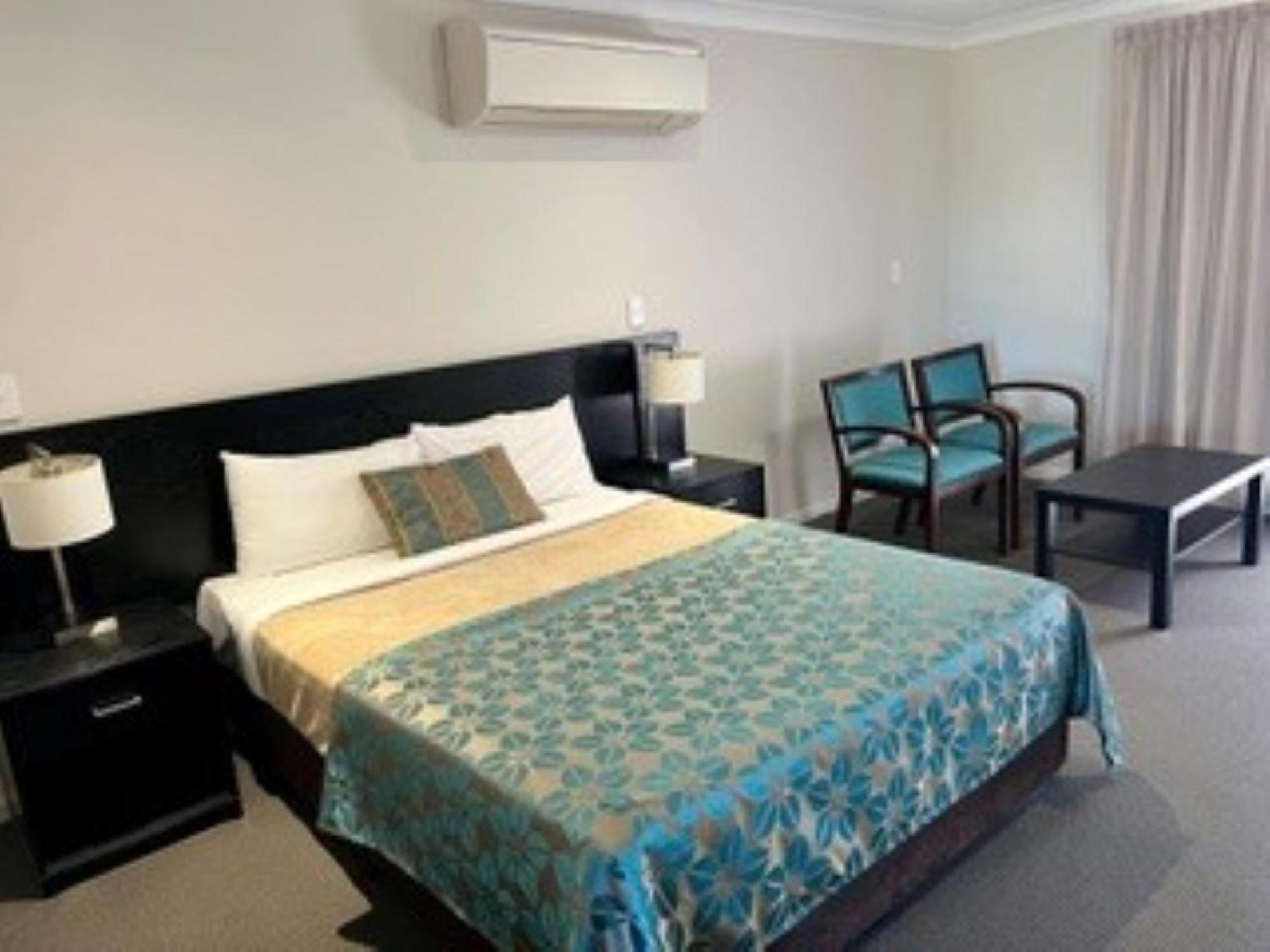 Royal Motel Miles Extérieur photo