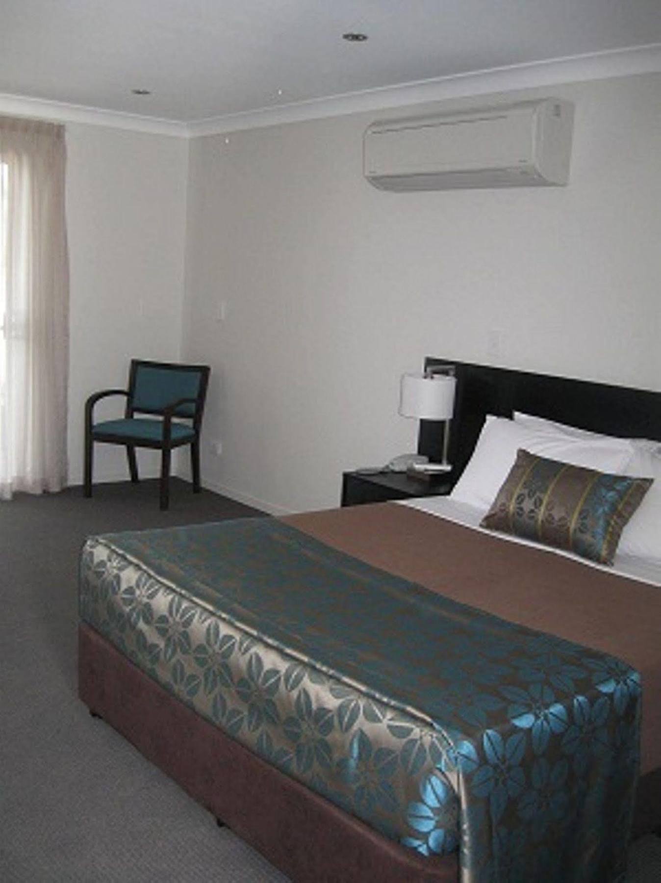 Royal Motel Miles Extérieur photo